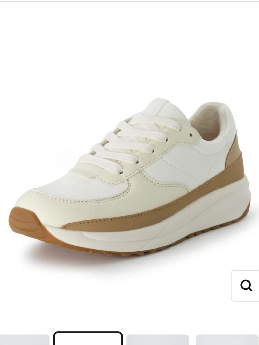 STUNNING CUSHIONAIRE SCORE SNEAKERS